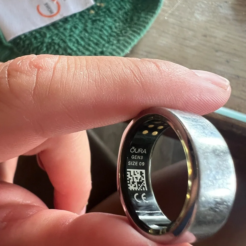 Oura Polished Silver Ring Size 9 Heritage